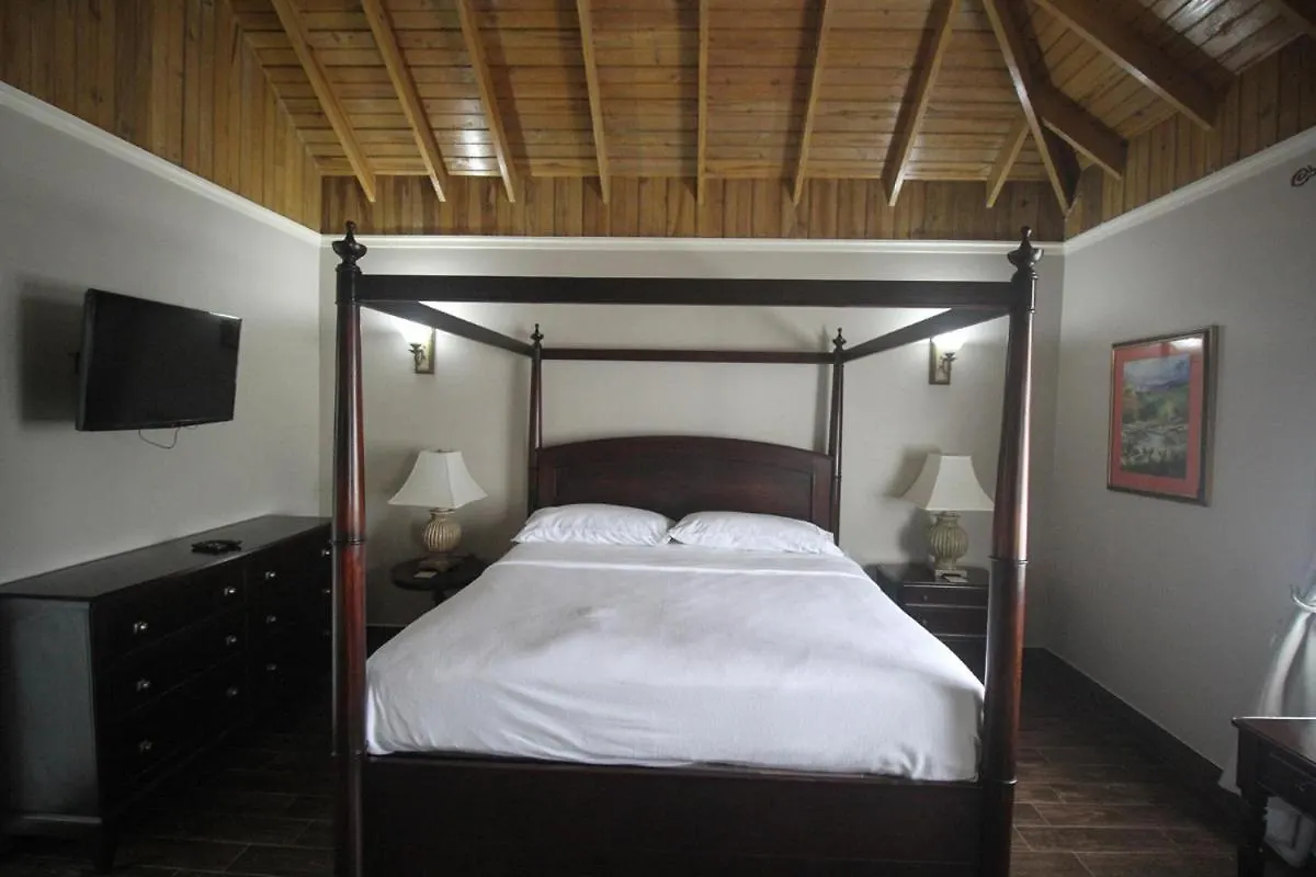 Summer Breeze Vacation Home Montego Bay Tatil Evi